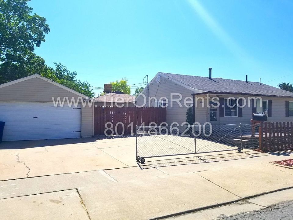 1st image of 1075 S Emery St