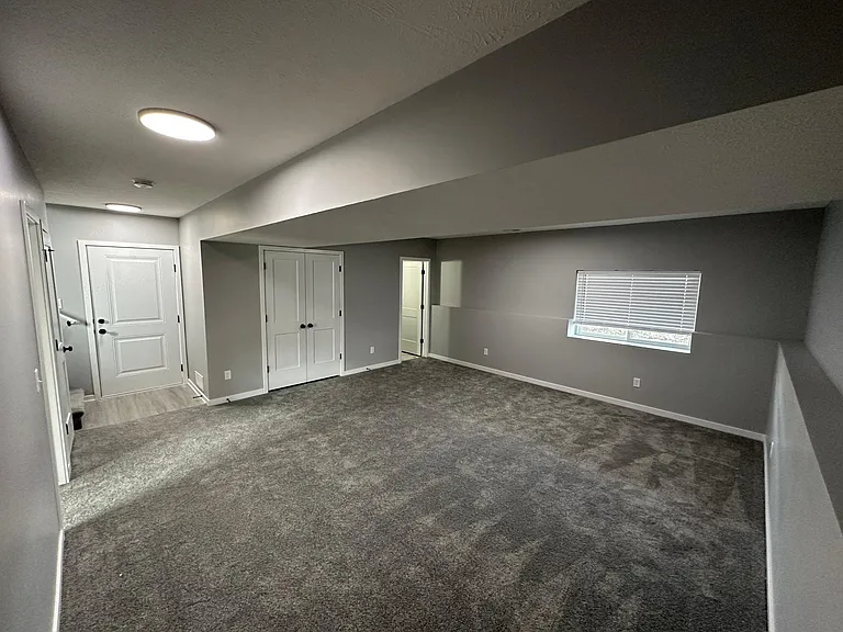 8220 Yankee Woods Dr — Photo 12