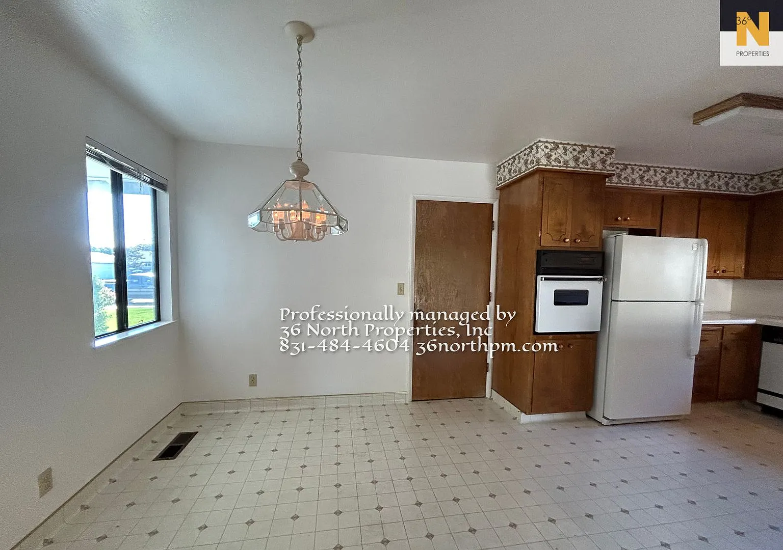 Available Now! Spacious 3 Bed 2 Bath Home In South Salinas! — Photo 3