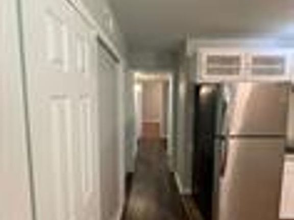5th image of 74 S Meadowcliff Dr