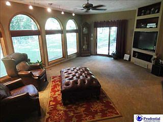 1st image of 18810 Walnut Dr