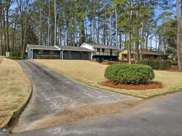 2616 Hawthorne Dr NE, Atlanta, GA 30345