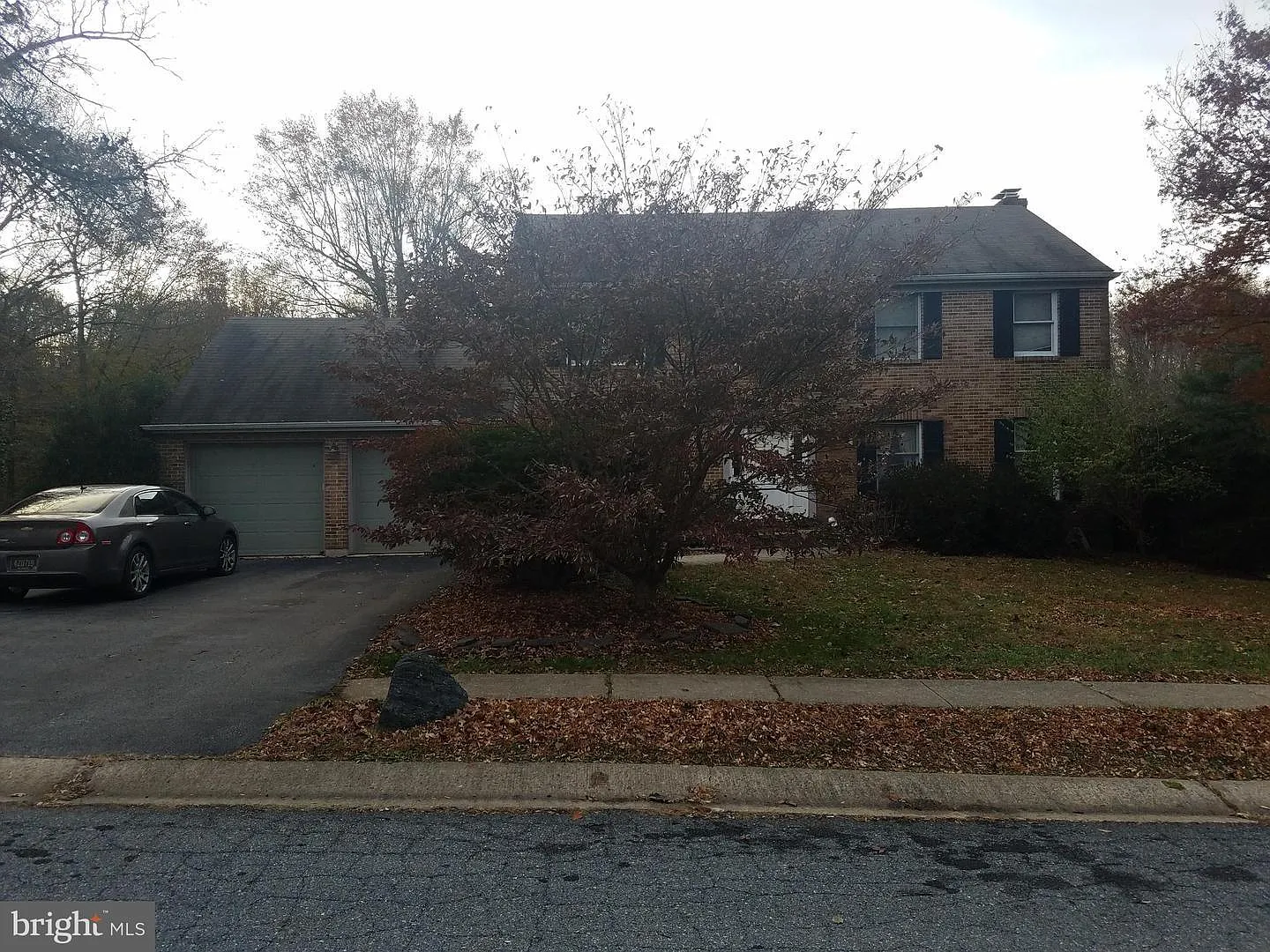 128 Bunting Dr photo 1