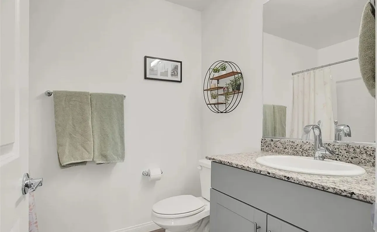 2766 Atomic Tangerine Way — Photo 3