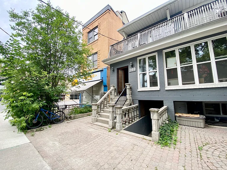 209 Madison Ave #5 — Photo 21
