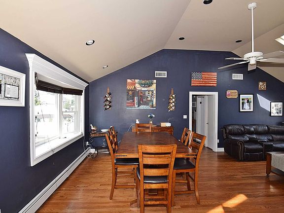 5th image of 2084 Longfellow Ave