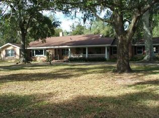 519 Lake Ave, Pascagoula, MS 39567