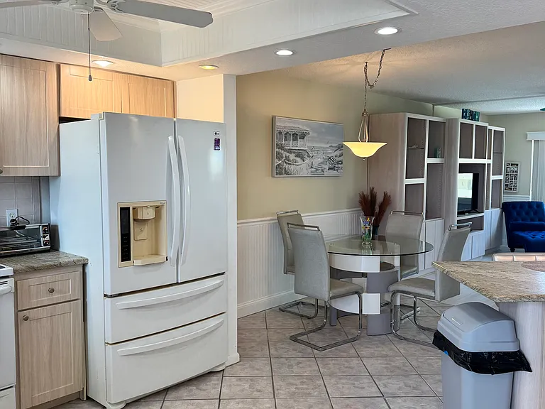 4550 Cove Cir #507 — Photo 39
