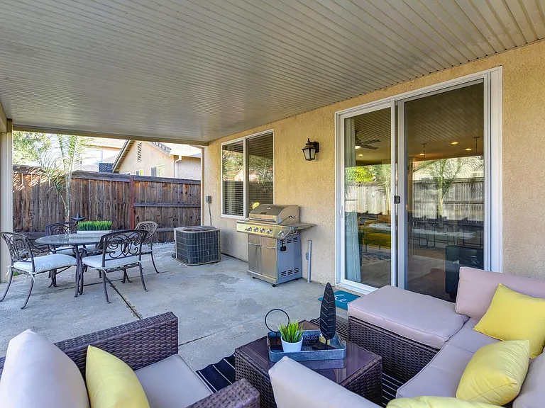 2925 Mahaska Way — Photo 28