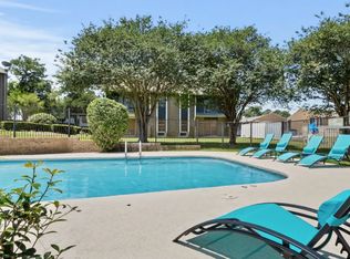 Santa Rosa, Lafayette, LA 70508