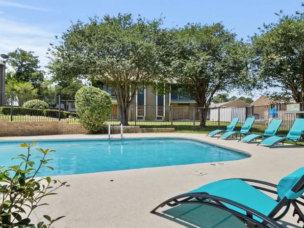 200 Merchants Blvd #246