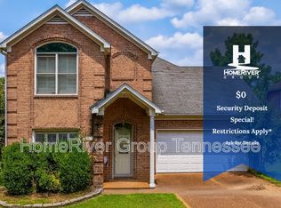 2613 Country Glade Dr, Cordova, TN 38016