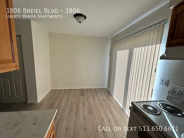 1806 S Breiel Blvd #1806 — Photo 5