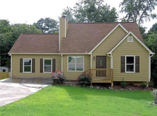 207 Kiowa Ct, Acworth, GA 30102