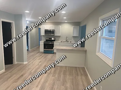 44 Warren Street Photo 1