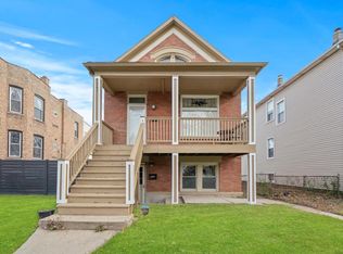 1341 Oak Park Ave, Berwyn, IL 60402