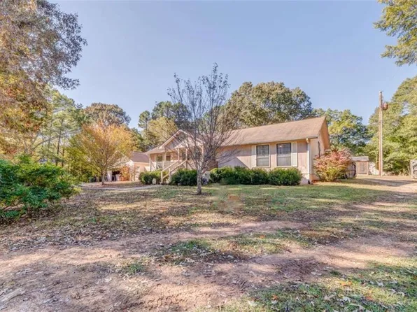 1424 Harmony Rd SE, Silver Creek, GA 30173