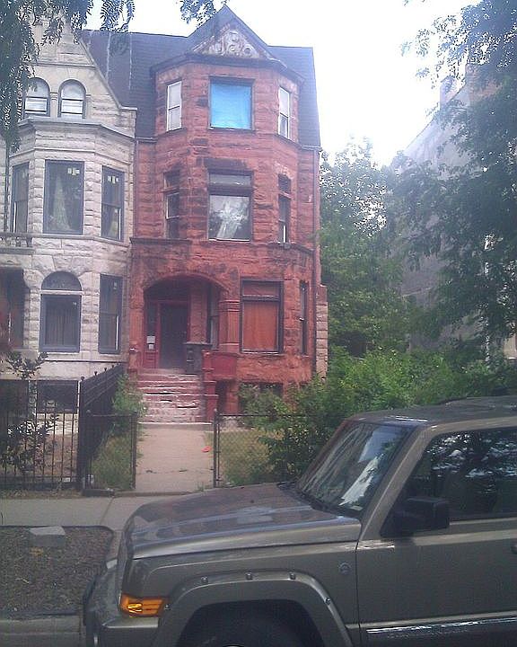 1st image of 4533 S Greenwood Ave