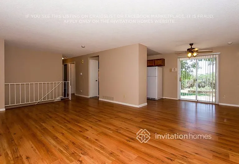 9276 Clermont Dr — Photo 7