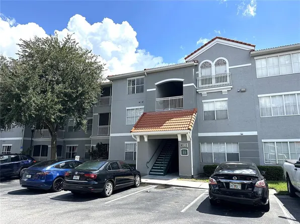 18001 RICHMOND PLACE DRIVE #136, TAMPA, FL 33647