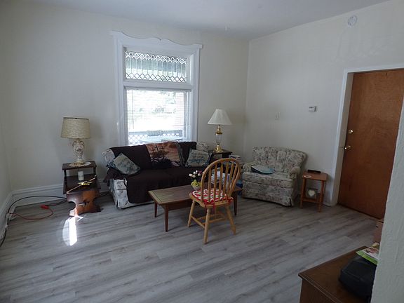 3rd image of 183 W Prospect Ave APT 1B