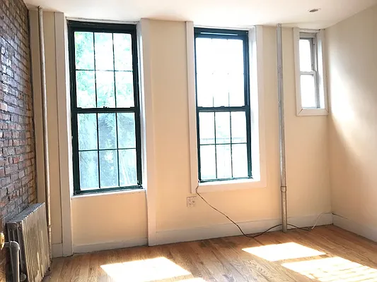 Rented by Simply Brooklyn Realty Inc | media 22