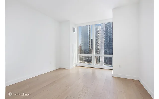 Rented by Douglas Elliman | media 37