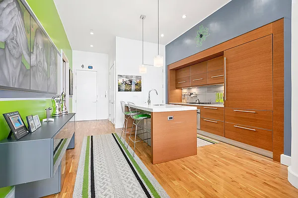 Rented by Compass | media 39