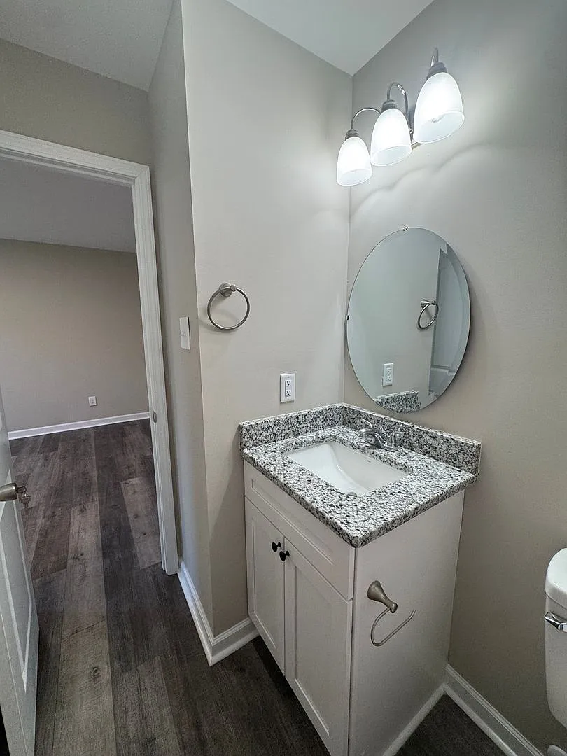 Carroll Street 1114 — Photo 4