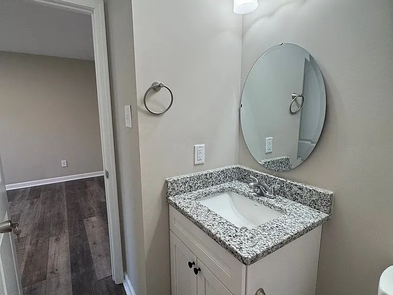 1114 Carroll St — Photo 4