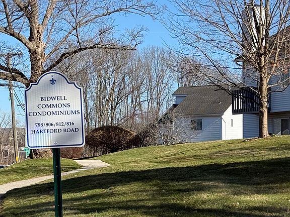 4th image of 806 Hartford Road #C