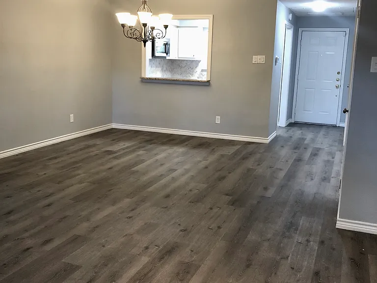 5859 Frankford Rd — Photo 17