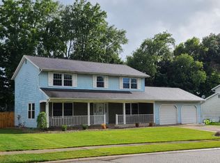 1726 Georgian Dr, South Bend, IN