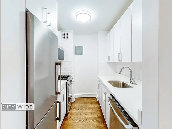 3rd image of 96 5th Ave APT 11D