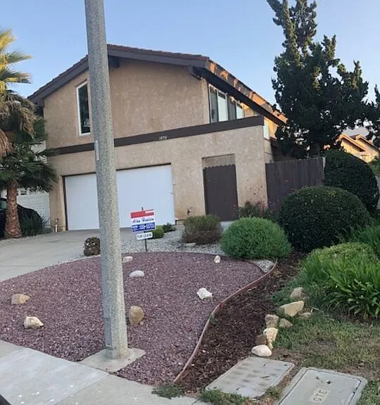 1850 Galway Ln — Photo 2