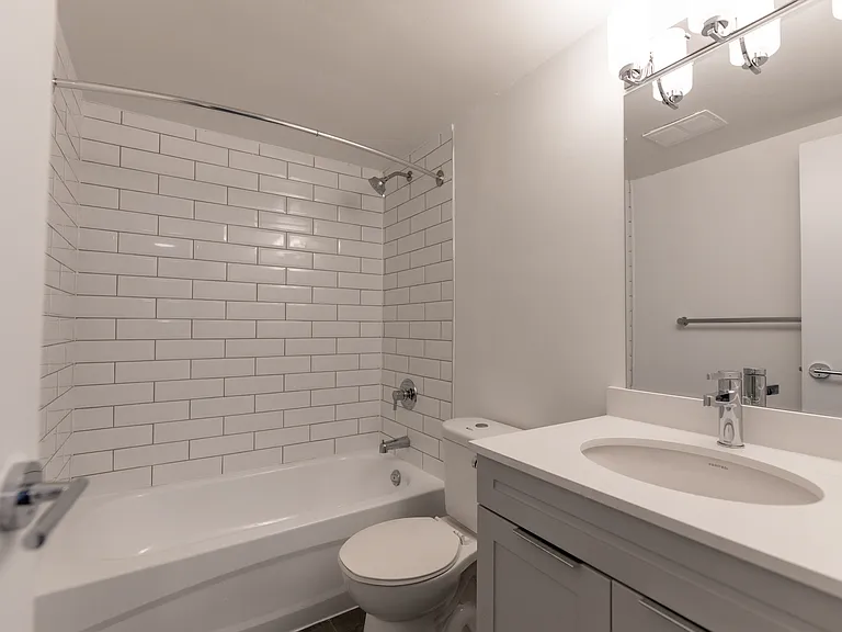 836 Talwood Dr — Photo 6