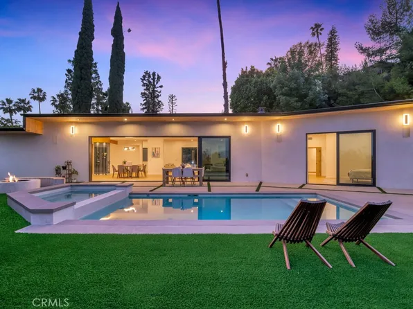 15641 High Knoll Rd, Encino, CA 91436