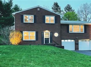 8472 Edwood Rd, Pittsburgh, PA 15237