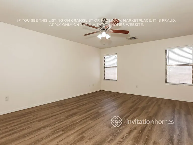 2887 E Cherry Hills Dr — Photo 9