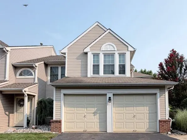 209 Waverly Ct, Robbinsville, NJ 08691