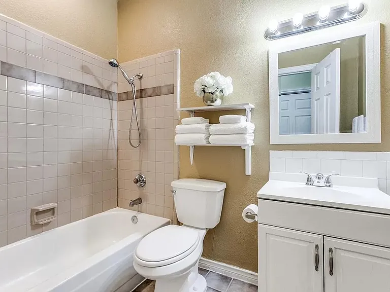 5501 E Side Ave — Photo 10