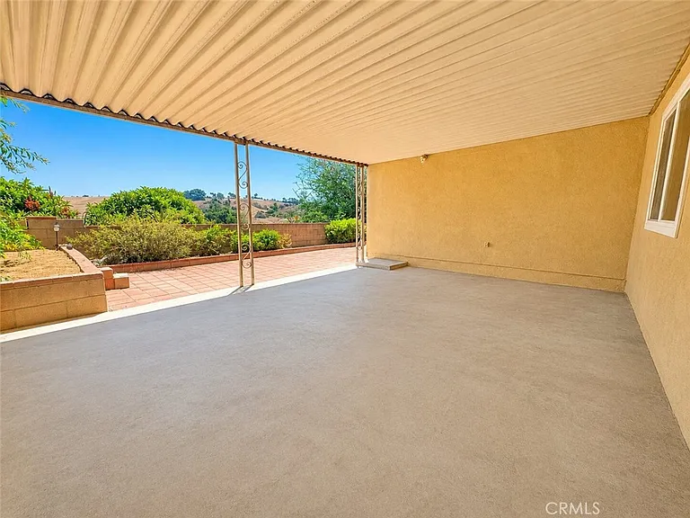 1180 Langley Way — Photo 28