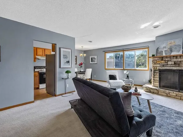 1510 Oak Ridge Ln SE APT 4, Cedar Rapids, IA 52403