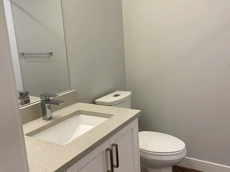 3030 Gladwin Rd — Photo 37