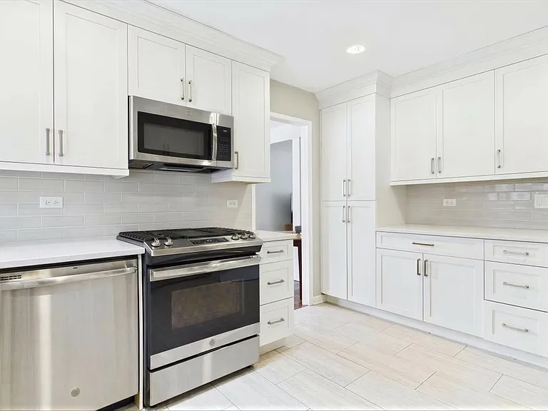 40 S Maywood Rd #40 — Photo 7