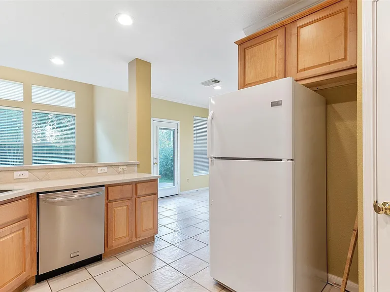 4302 Countryoaks Ct — Photo 9