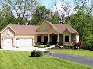 942 Markley Rd, Cincinnati, OH 45230