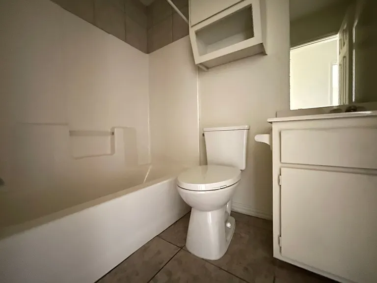 2609 Vernice Loop — Photo 14
