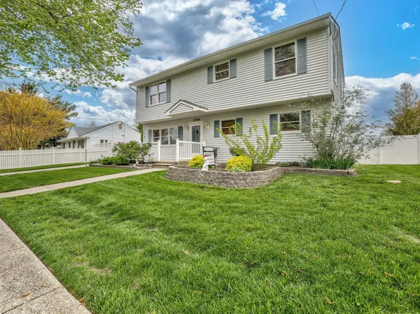 306 Roslyn Ave, Cape May, NJ 08204