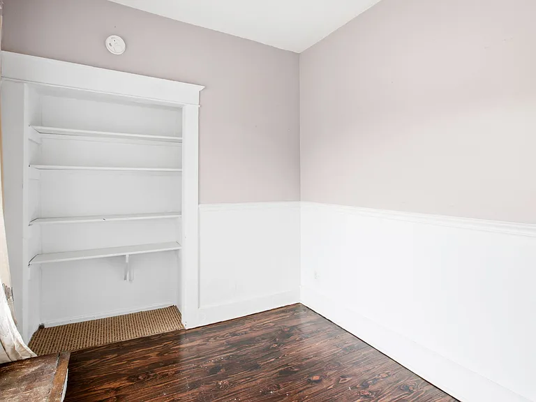 2036 N Talbott St — Photo 39